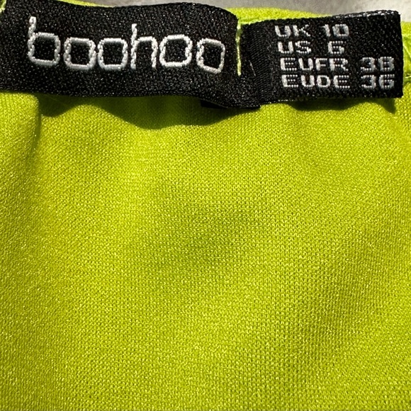 BOOHOO green off the shoulder shirt - Picture 3 of 3